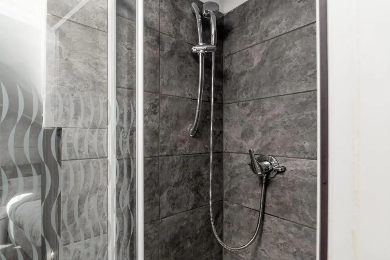 Tatil Evi Guestready - Relaxing Hotel-Style Rooms Londra Birleşik Krallık
